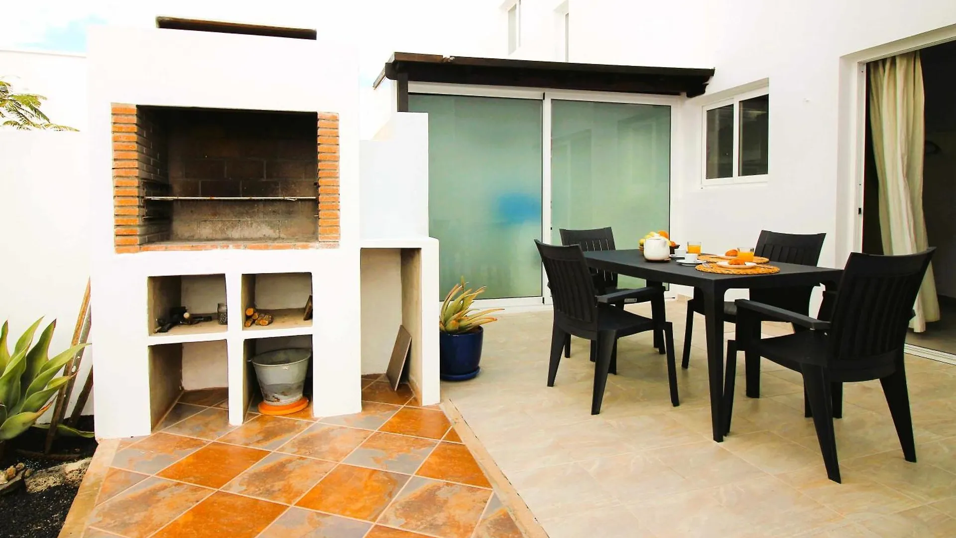 Casa Tabaiba Con Jardin Y Barbacoa Villa Tias 0*,
